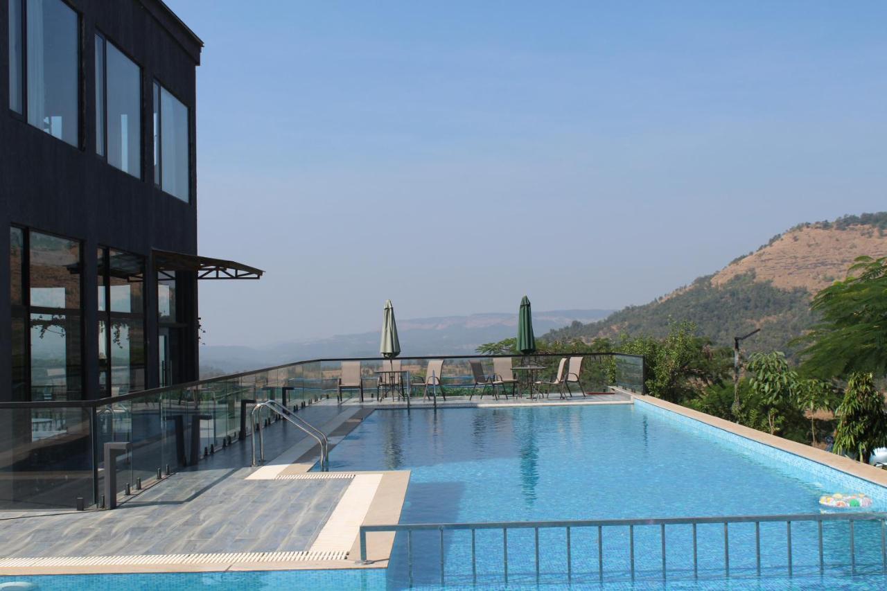 Paraiso Resort & Club อิกัตปุรี ภายนอก รูปภาพ