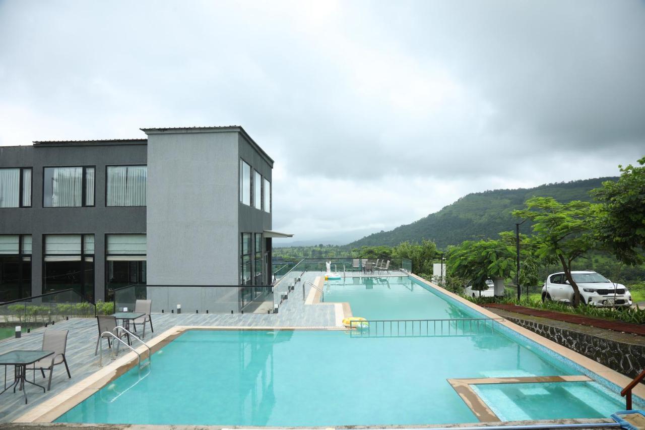 Paraiso Resort & Club อิกัตปุรี ภายนอก รูปภาพ